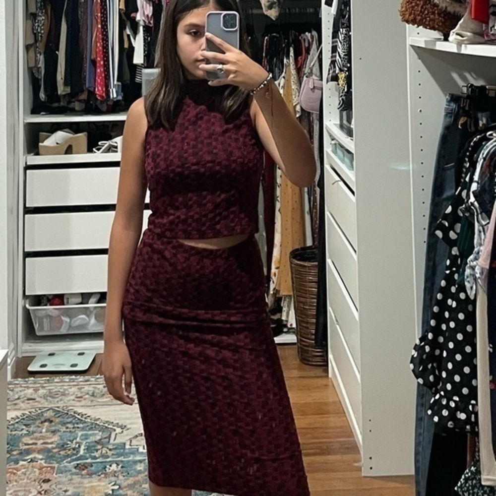Two piece sweater midi skirt set​ - Picture 7 of 7